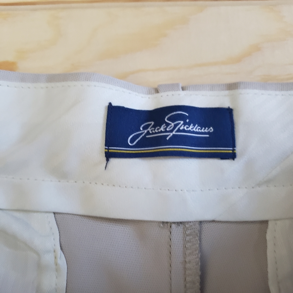 Jack Nicklaus Men's Golf Shorts View 2